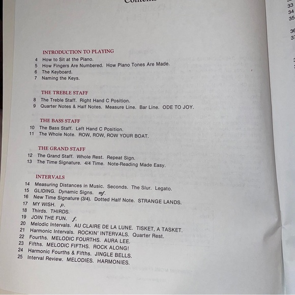 Alfred’s Basic Piano Chord Approach Lesson Book Level 1 - Picture 2 of 5